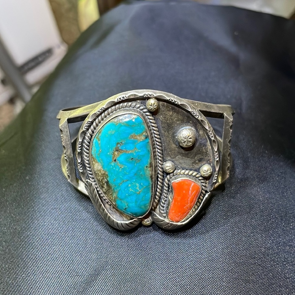 Vtg Native American Old Pawn Navajo silver Turquoise and Coral Cuff Bracelet